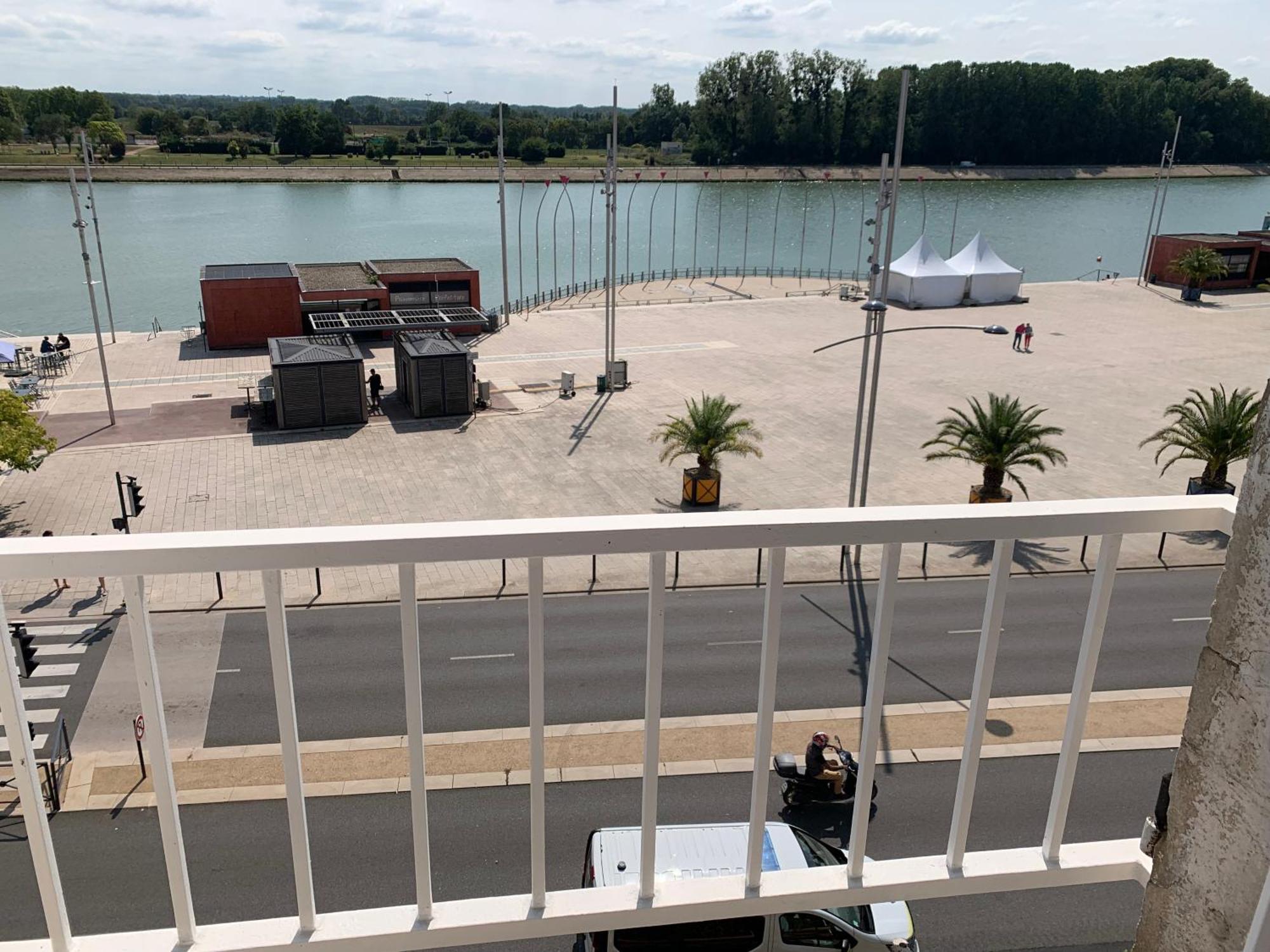 Appartement Neuf, Vue Sur Saone Mâcon Екстериор снимка
